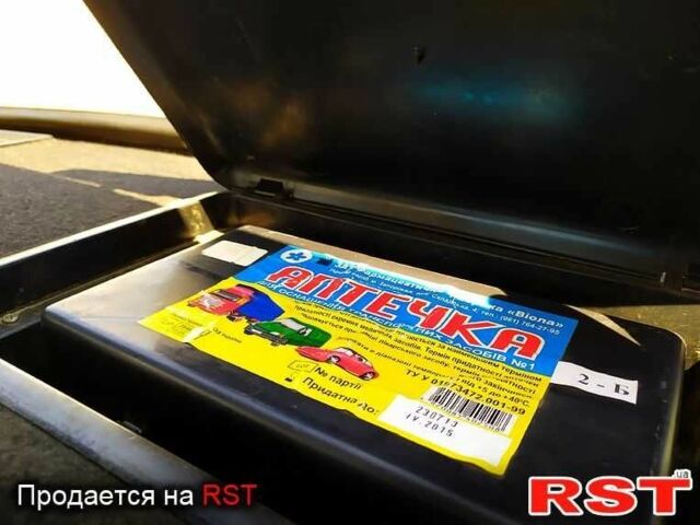 Белый ГАЗ 31029 Волга, объемом двигателя 2 л и пробегом 100 тыс. км за 2100 $, фото 5 на Automoto.ua