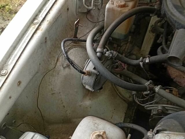 Белый ГАЗ 31029 Волга, объемом двигателя 2.4 л и пробегом 108 тыс. км за 550 $, фото 1 на Automoto.ua