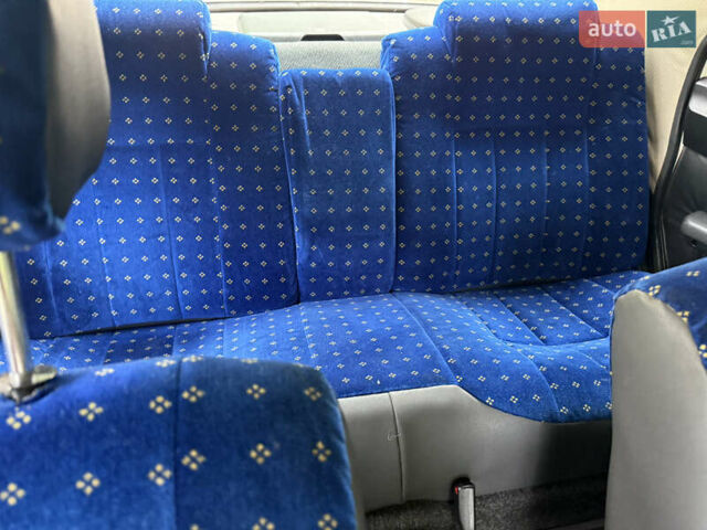 Белый ГАЗ 31029 Волга, объемом двигателя 2.4 л и пробегом 888 тыс. км за 1200 $, фото 6 на Automoto.ua