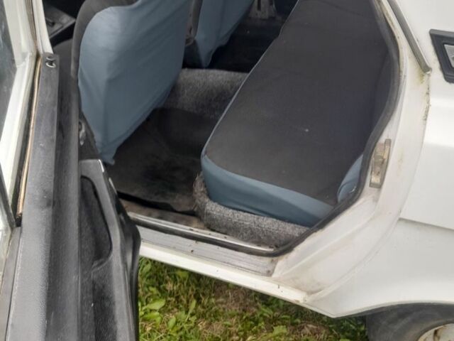 Белый ГАЗ 31029 Волга, объемом двигателя 0 л и пробегом 877 тыс. км за 332 $, фото 4 на Automoto.ua