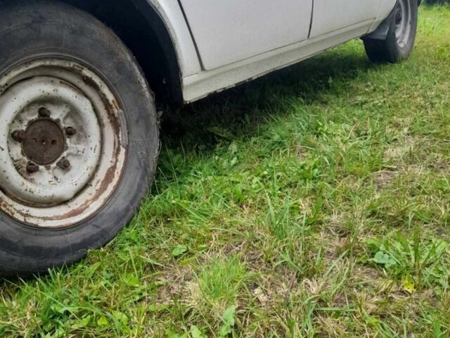 Белый ГАЗ 31029 Волга, объемом двигателя 0 л и пробегом 877 тыс. км за 332 $, фото 3 на Automoto.ua