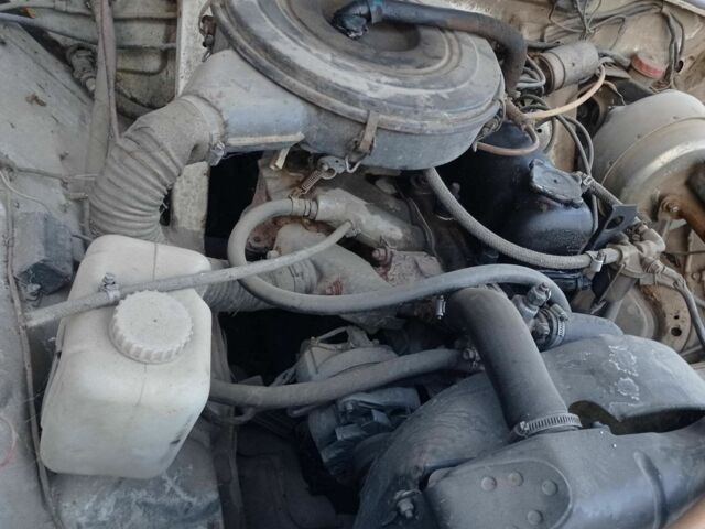 Білий ГАЗ 31029 Волга, об'ємом двигуна 2.4 л та пробігом 800 тис. км за 800 $, фото 5 на Automoto.ua