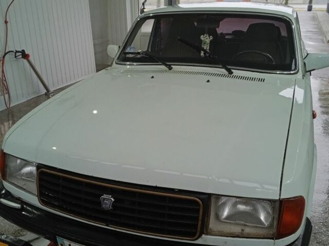 Белый ГАЗ 31029 Волга, объемом двигателя 2.4 л и пробегом 21 тыс. км за 1200 $, фото 5 на Automoto.ua