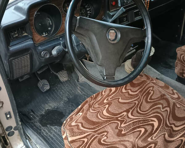 Бежевий ГАЗ 31029 Волга, об'ємом двигуна 2.45 л та пробігом 40 тис. км за 650 $, фото 4 на Automoto.ua