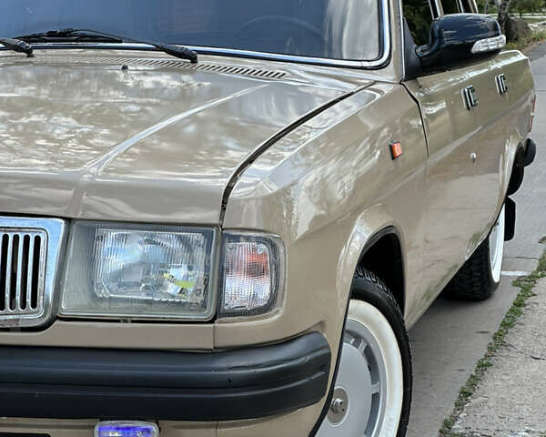 Бежевий ГАЗ 31029 Волга, об'ємом двигуна 2.45 л та пробігом 110 тис. км за 1500 $, фото 5 на Automoto.ua