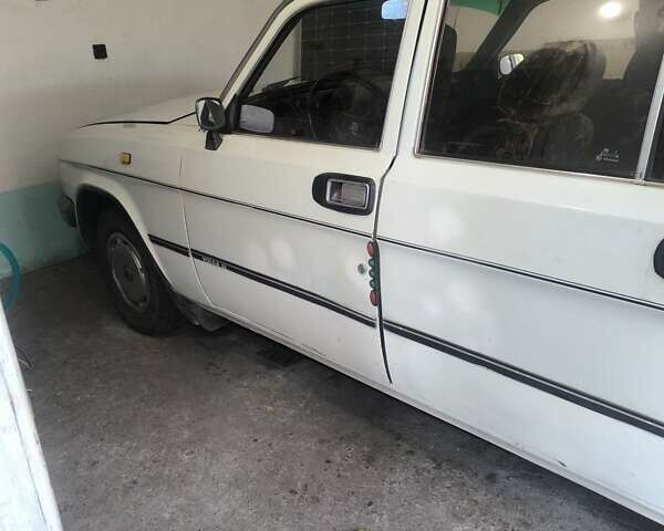 Бежевый ГАЗ 31029 Волга, объемом двигателя 2.45 л и пробегом 114 тыс. км за 1700 $, фото 7 на Automoto.ua