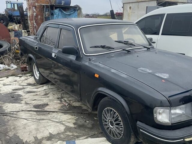 Черный ГАЗ 31029 Волга, объемом двигателя 2.4 л и пробегом 100 тыс. км за 450 $, фото 2 на Automoto.ua