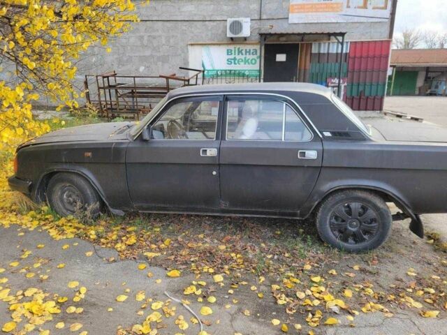 Черный ГАЗ 31029 Волга, объемом двигателя 2.4 л и пробегом 300 тыс. км за 953 $, фото 5 на Automoto.ua