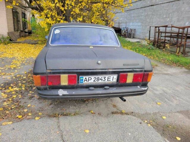 Черный ГАЗ 31029 Волга, объемом двигателя 2.4 л и пробегом 300 тыс. км за 953 $, фото 6 на Automoto.ua