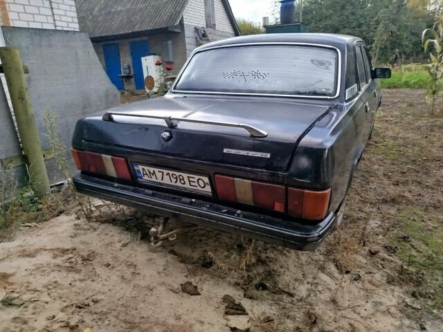 Чорний ГАЗ 31029 Волга, об'ємом двигуна 2.4 л та пробігом 395 тис. км за 850 $, фото 2 на Automoto.ua