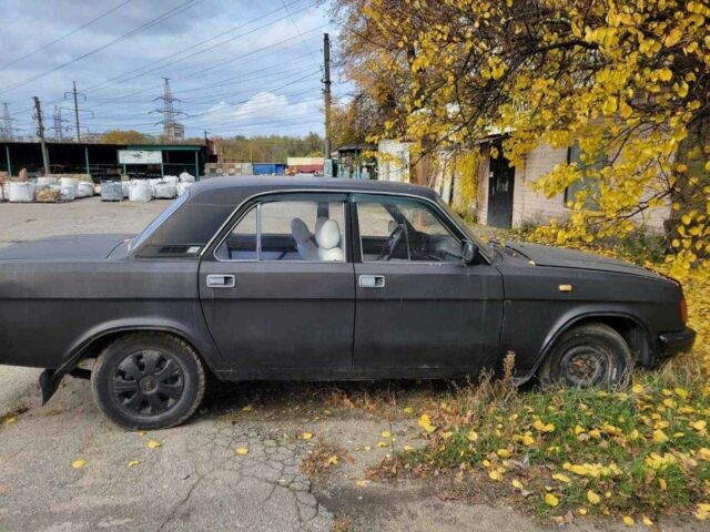 Черный ГАЗ 31029 Волга, объемом двигателя 2.4 л и пробегом 300 тыс. км за 953 $, фото 9 на Automoto.ua