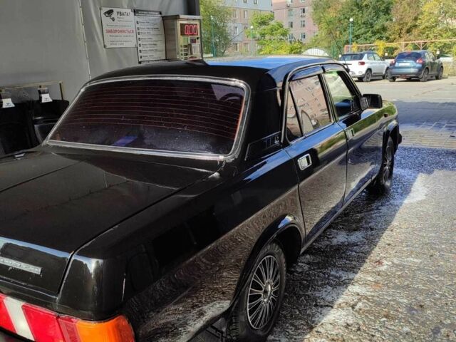Чорний ГАЗ 31029 Волга, об'ємом двигуна 2 л та пробігом 250 тис. км за 800 $, фото 4 на Automoto.ua