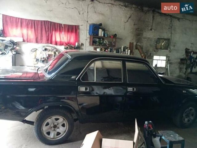 Чорний ГАЗ 31029 Волга, об'ємом двигуна 2.4 л та пробігом 235 тис. км за 1800 $, фото 2 на Automoto.ua