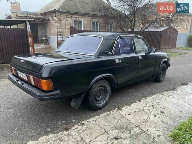Черный ГАЗ 31029 Волга, объемом двигателя 2.45 л и пробегом 250 тыс. км за 826 $, фото 6 на Automoto.ua