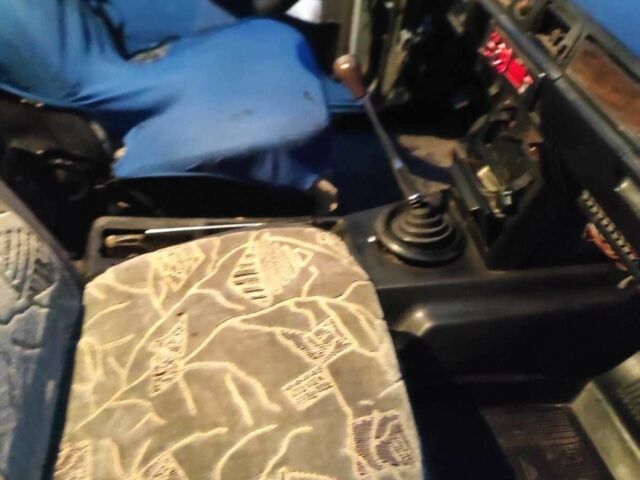 Серый ГАЗ 31029 Волга, объемом двигателя 0 л и пробегом 100 тыс. км за 1060 $, фото 6 на Automoto.ua