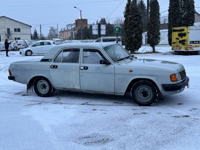 Сірий ГАЗ 31029 Волга, об'ємом двигуна 2.4 л та пробігом 300 тис. км за 750 $, фото 2 на Automoto.ua