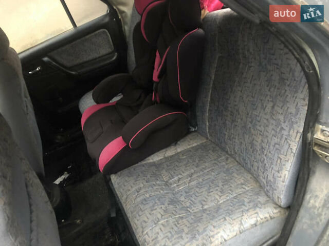 Сірий ГАЗ 31029 Волга, об'ємом двигуна 2.45 л та пробігом 250 тис. км за 500 $, фото 6 на Automoto.ua