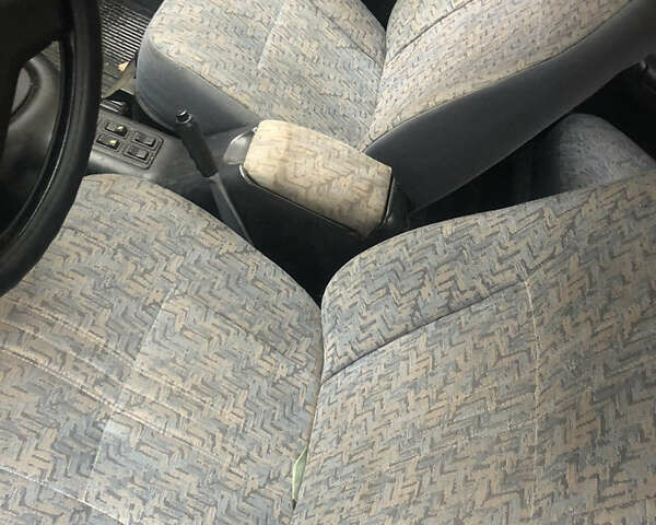 Сірий ГАЗ 31029 Волга, об'ємом двигуна 2.45 л та пробігом 250 тис. км за 500 $, фото 7 на Automoto.ua