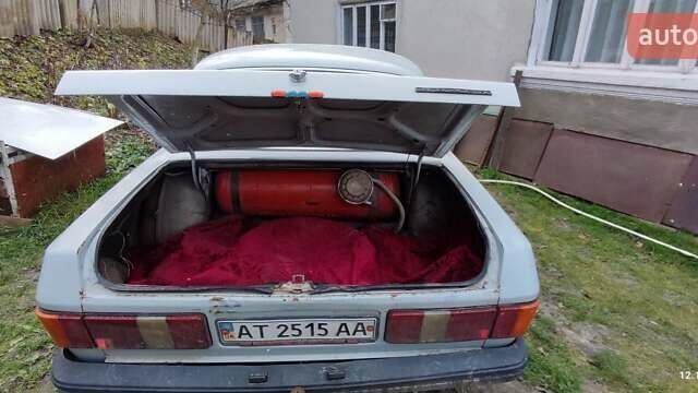 Серый ГАЗ 31029 Волга, объемом двигателя 2.4 л и пробегом 86 тыс. км за 650 $, фото 3 на Automoto.ua