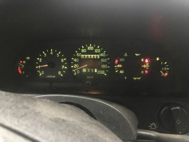 Сірий ГАЗ 31029 Волга, об'ємом двигуна 2.4 л та пробігом 123 тис. км за 500 $, фото 1 на Automoto.ua