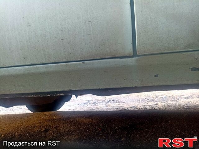 Серый ГАЗ 31029 Волга, объемом двигателя 2.4 л и пробегом 70 тыс. км за 800 $, фото 6 на Automoto.ua