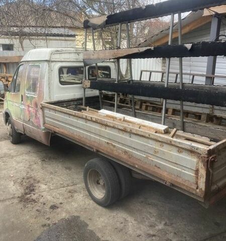 Білий ГАЗ 3104, об'ємом двигуна 2.3 л та пробігом 400 тис. км за 2300 $, фото 1 на Automoto.ua