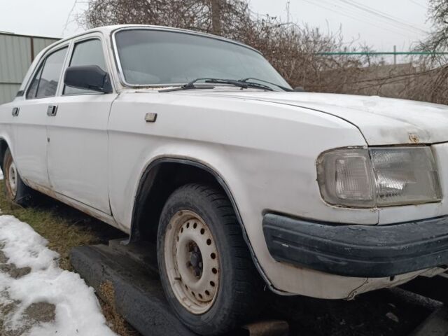 Белый ГАЗ 3110 Волга, объемом двигателя 2.3 л и пробегом 600 тыс. км за 932 $, фото 6 на Automoto.ua