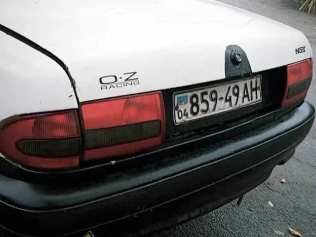 Белый ГАЗ 3110 Волга, объемом двигателя 0 л и пробегом 1000 тыс. км за 356 $, фото 1 на Automoto.ua