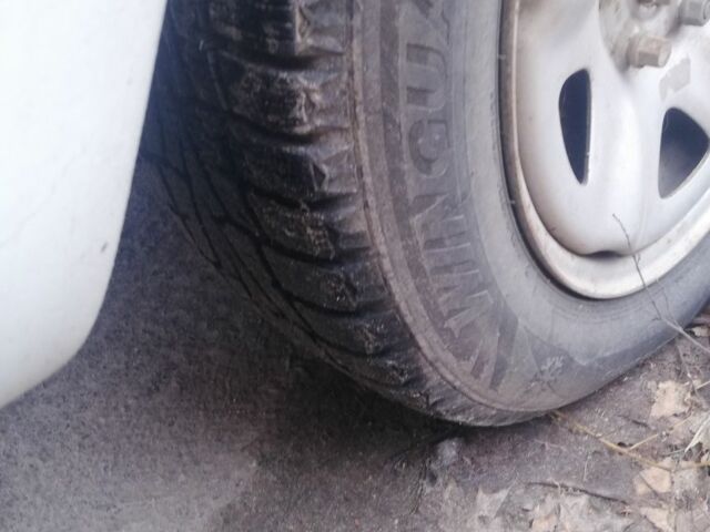 Білий ГАЗ 3110 Волга, об'ємом двигуна 2.1 л та пробігом 100 тис. км за 426 $, фото 2 на Automoto.ua