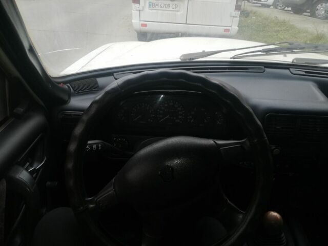 Білий ГАЗ 3110 Волга, об'ємом двигуна 2.1 л та пробігом 100 тис. км за 426 $, фото 5 на Automoto.ua