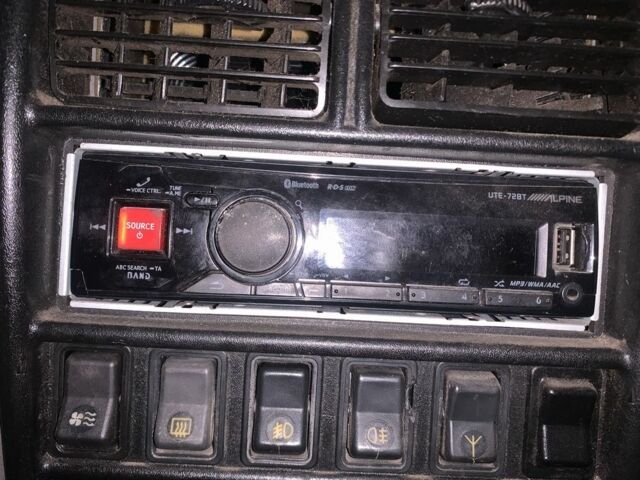 Білий ГАЗ 3110 Волга, об'ємом двигуна 0 л та пробігом 2 тис. км за 1100 $, фото 2 на Automoto.ua