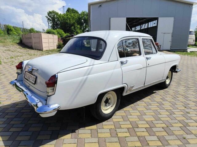 ГАЗ 3110 Волга 1969 в Харькове на Automoto.ua Белый ГАЗ 3110 Волга, объемом двигателя 2.2 л и пробегом 100 тыс. км за 10500 $, фото 4 на Automoto.ua