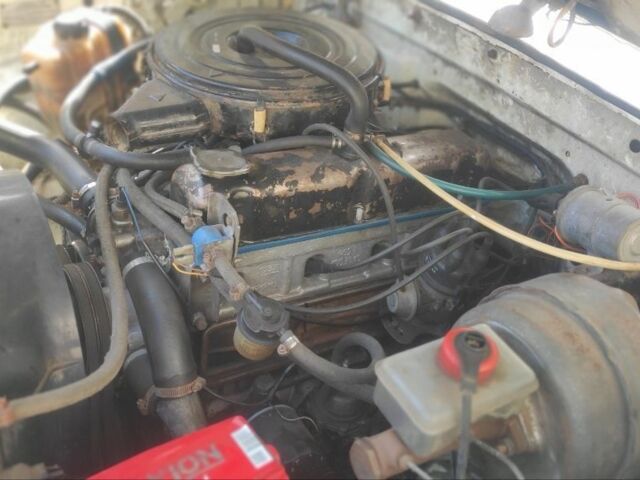 Белый ГАЗ 3110 Волга, объемом двигателя 0 л и пробегом 106 тыс. км за 750 $, фото 3 на Automoto.ua