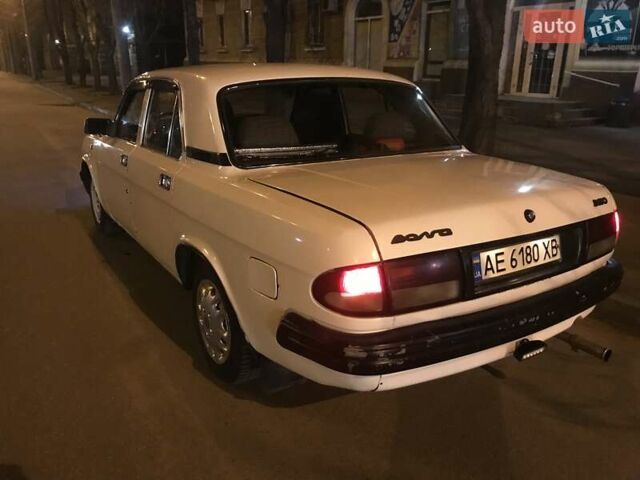 ГАЗ 3110 Волга 1997 в Кривом Роге на Automoto.ua Белый ГАЗ 3110 Волга, объемом двигателя 2.3 л и пробегом 546 тыс. км за 1500 $, фото 5 на Automoto.ua
