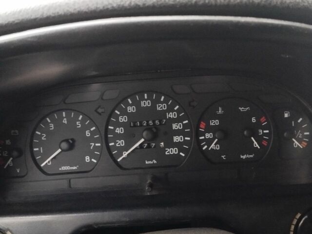 Белый ГАЗ 3110 Волга, объемом двигателя 2.4 л и пробегом 115 тыс. км за 900 $, фото 5 на Automoto.ua