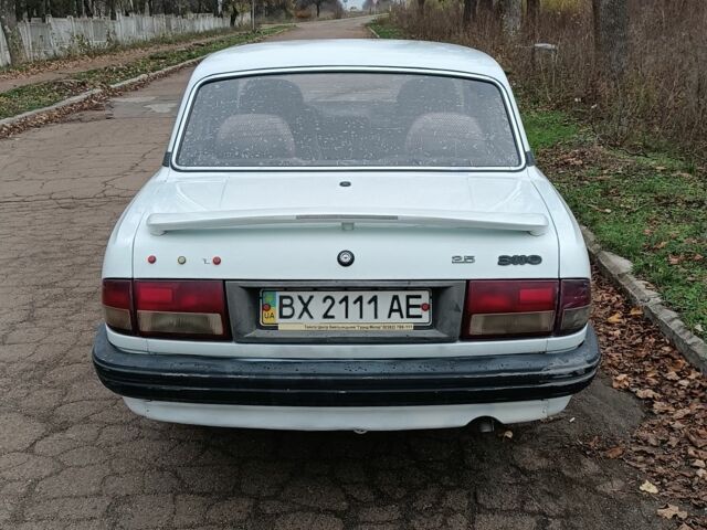 Белый ГАЗ 3110 Волга, объемом двигателя 2.4 л и пробегом 170 тыс. км за 950 $, фото 6 на Automoto.ua