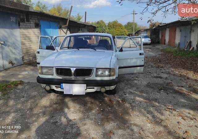 Белый ГАЗ 3110 Волга, объемом двигателя 2.4 л и пробегом 75 тыс. км за 2500 $, фото 11 на Automoto.ua