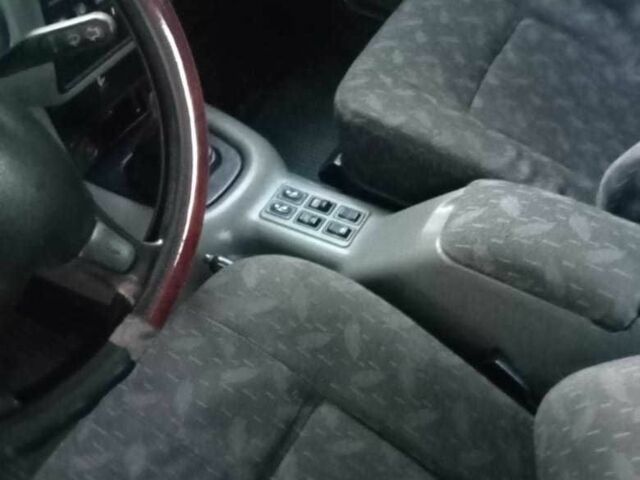 Белый ГАЗ 3110 Волга, объемом двигателя 2.5 л и пробегом 135 тыс. км за 2130 $, фото 6 на Automoto.ua