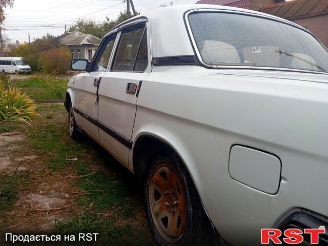 ГАЗ 3110 Волга 1999 в Днепре (Днепропетровске) на Automoto.ua Белый ГАЗ 3110 Волга, объемом двигателя 2.5 л и пробегом 150 тыс. км за 1200 $, фото 6 на Automoto.ua