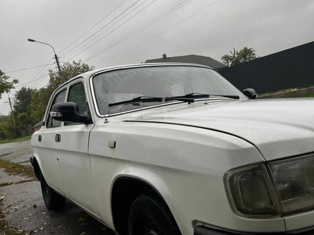 Белый ГАЗ 3110 Волга, объемом двигателя 2.4 л и пробегом 316 тыс. км за 900 $, фото 8 на Automoto.ua