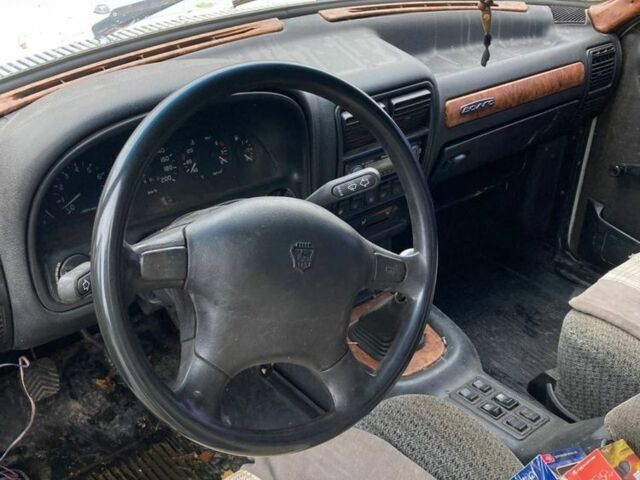 Белый ГАЗ 3110 Волга, объемом двигателя 2.4 л и пробегом 240 тыс. км за 524 $, фото 1 на Automoto.ua