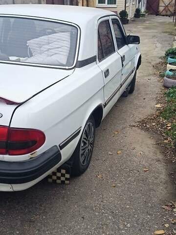 Белый ГАЗ 3110 Волга, объемом двигателя 0 л и пробегом 186 тыс. км за 828 $, фото 1 на Automoto.ua