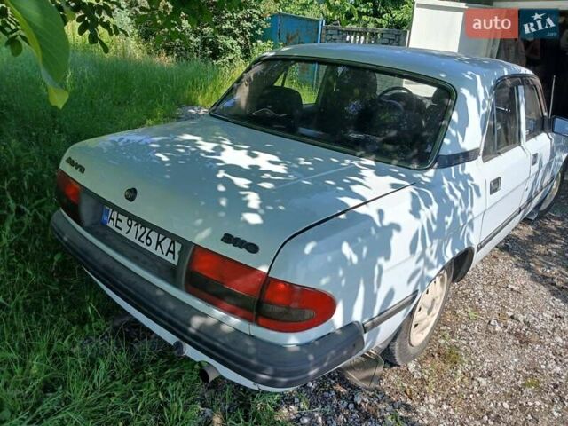Білий ГАЗ 3110 Волга, об'ємом двигуна 2.45 л та пробігом 72 тис. км за 1700 $, фото 2 на Automoto.ua