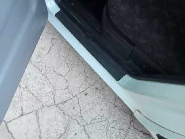 Белый ГАЗ 3110 Волга, объемом двигателя 2.5 л и пробегом 135 тыс. км за 2130 $, фото 4 на Automoto.ua