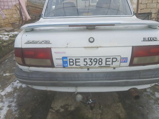 Белый ГАЗ 3110 Волга, объемом двигателя 2.4 л и пробегом 200 тыс. км за 1250 $, фото 5 на Automoto.ua