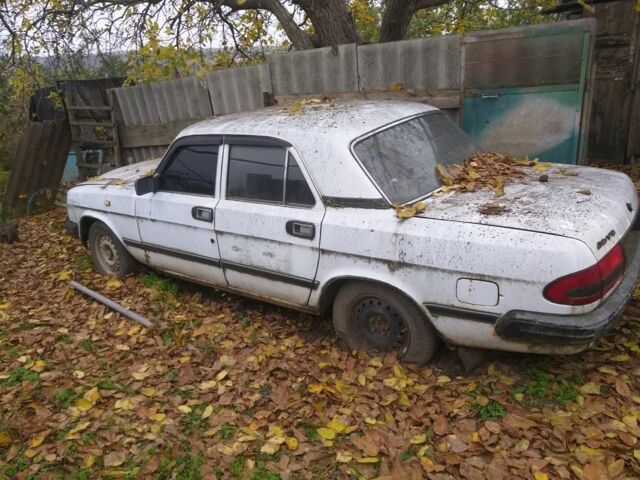 Белый ГАЗ 3110 Волга, объемом двигателя 2.4 л и пробегом 141 тыс. км за 800 $, фото 7 на Automoto.ua