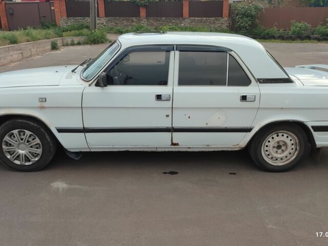 Белый ГАЗ 3110 Волга, объемом двигателя 2.4 л и пробегом 139 тыс. км за 2832 $, фото 4 на Automoto.ua