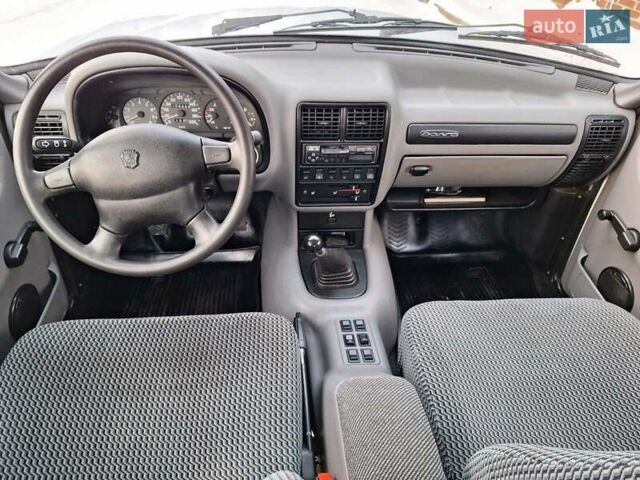 Білий ГАЗ 3110 Волга, об'ємом двигуна 2.45 л та пробігом 9 тис. км за 5500 $, фото 38 на Automoto.ua
