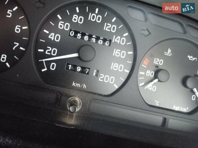 Білий ГАЗ 3110 Волга, об'ємом двигуна 2.4 л та пробігом 56 тис. км за 3500 $, фото 9 на Automoto.ua