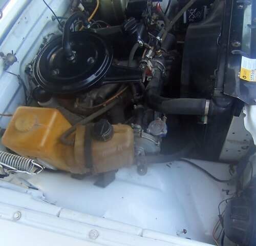 Білий ГАЗ 3110 Волга, об'ємом двигуна 2.45 л та пробігом 198 тис. км за 1200 $, фото 2 на Automoto.ua